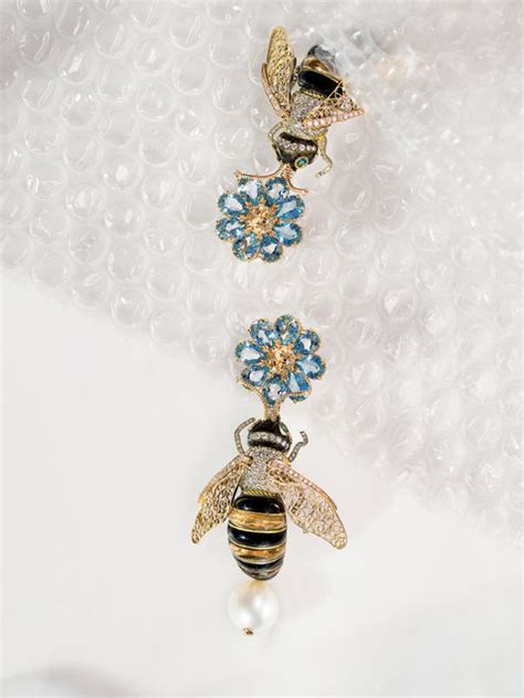 dolce and gabbana bee